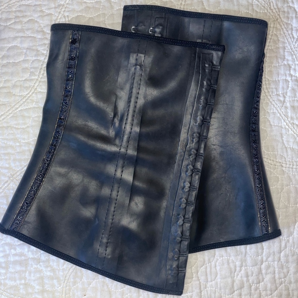 Black Corset Top M